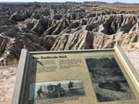0057 Badlands National Park Signs 
