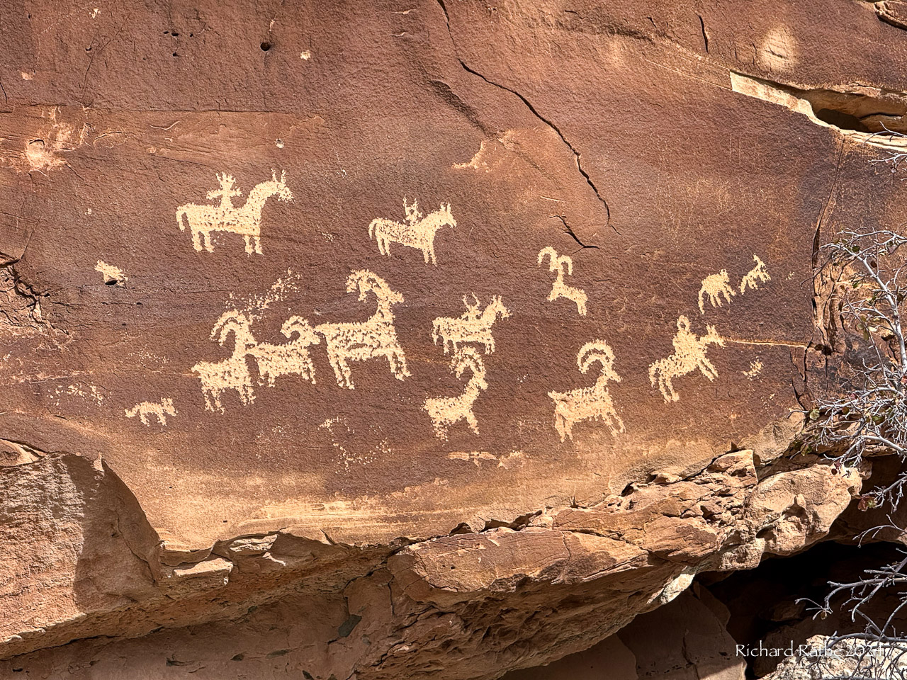 Arches Petroglyphs