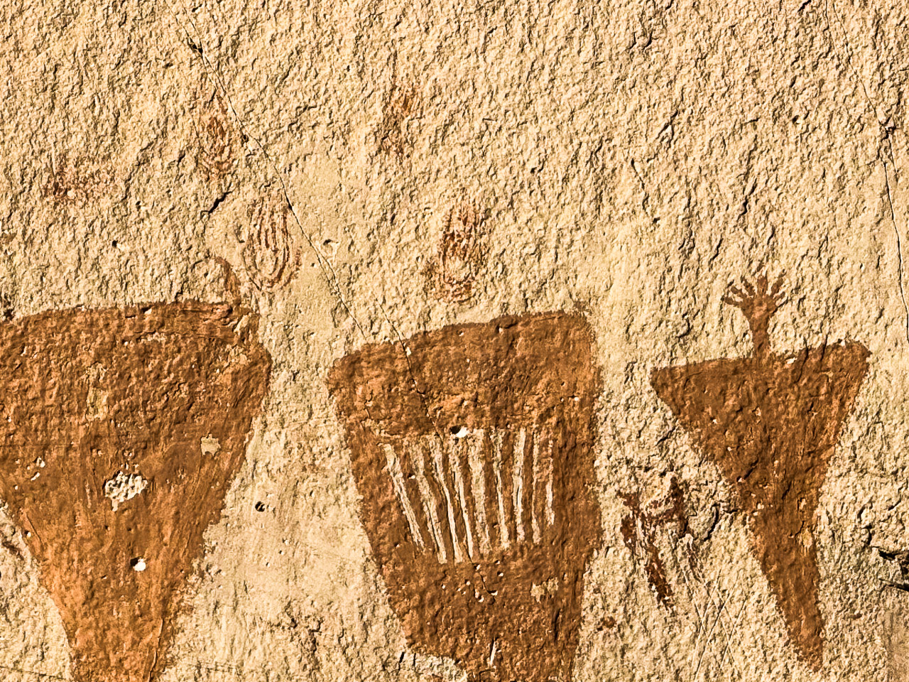 Rockart 33 Horseshoe Canyon Detail Hand Prints